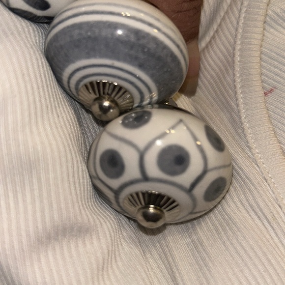 RESTORATION HARDWARE knobs (8) NO two are alike! whaaaat .. orig 10-12 ea - Picture 7 of 12